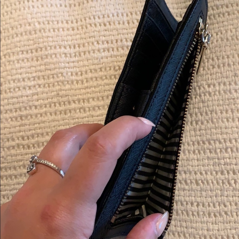 KATE SPADE Wallet - Picture 7 of 8